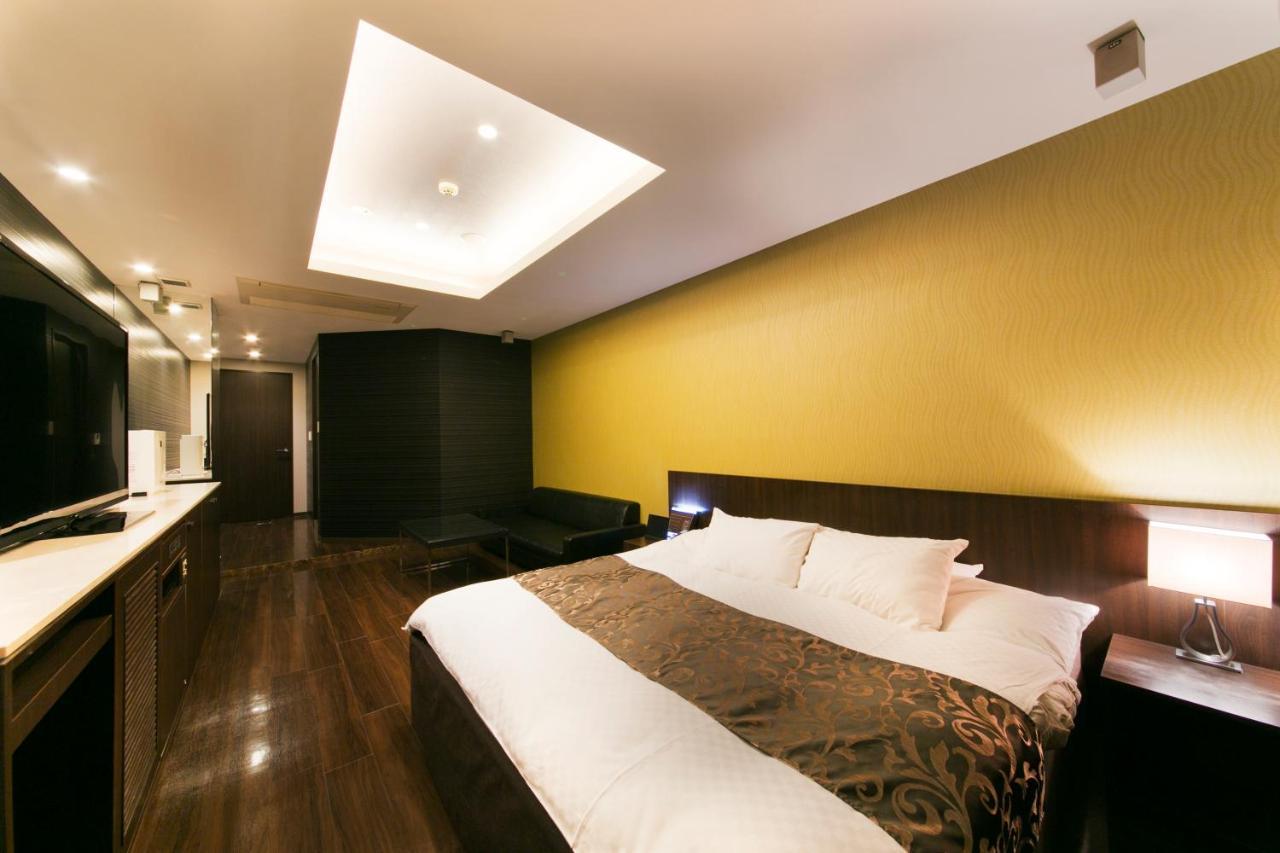Hotel Lotus Toyonaka  Kültér fotó