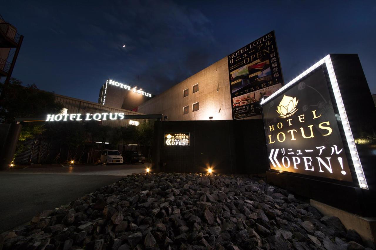 Hotel Lotus Toyonaka  Kültér fotó