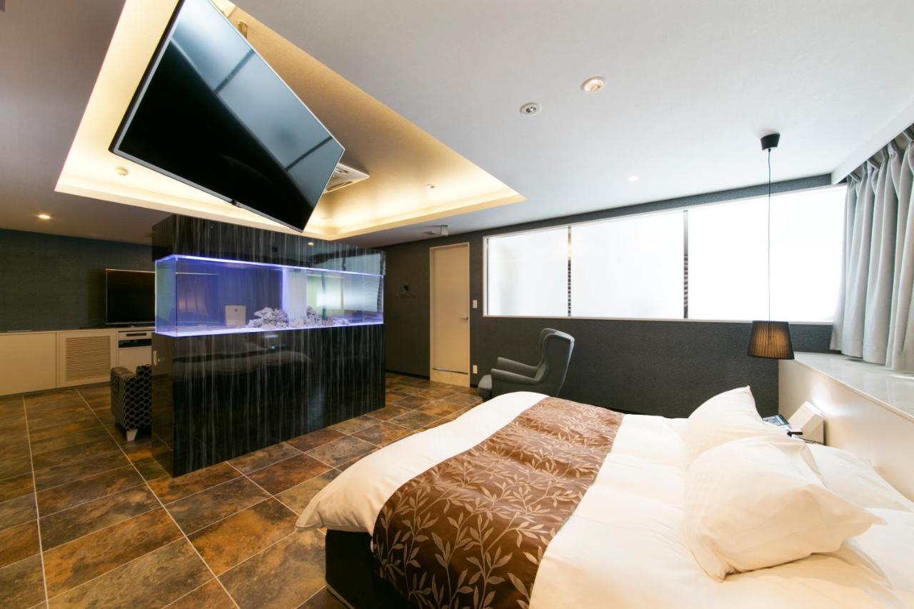 Hotel Lotus Toyonaka  Kültér fotó