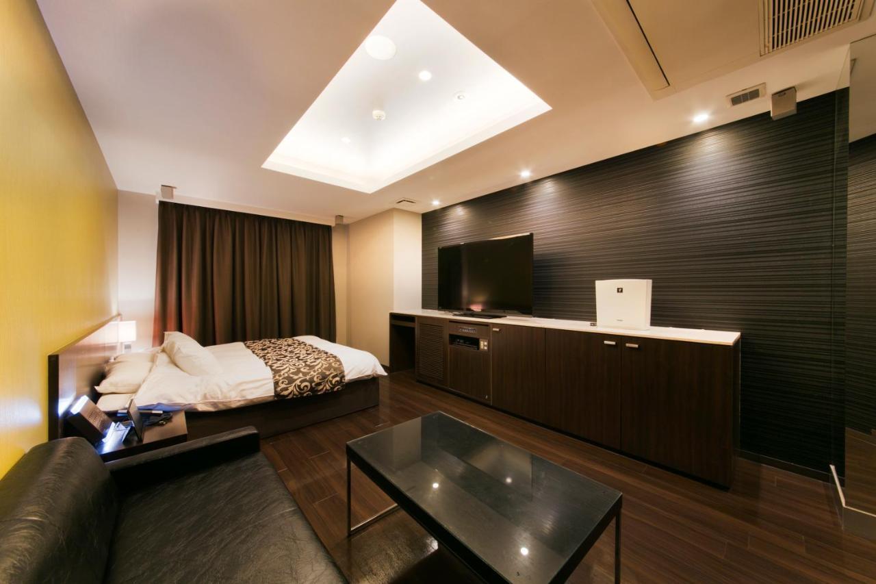 Hotel Lotus Toyonaka  Kültér fotó